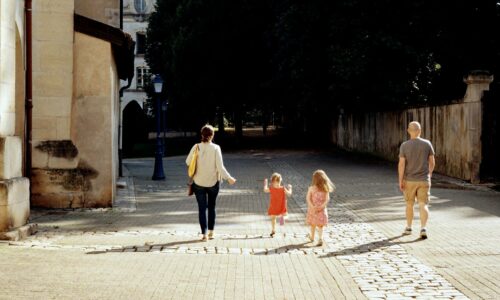 Seguro viagem para família: dicas para proteger todos os seus acompanhantes