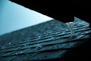 Leia mais sobre o artigo Sua casa está realmente protegida contra o clima do RS?
